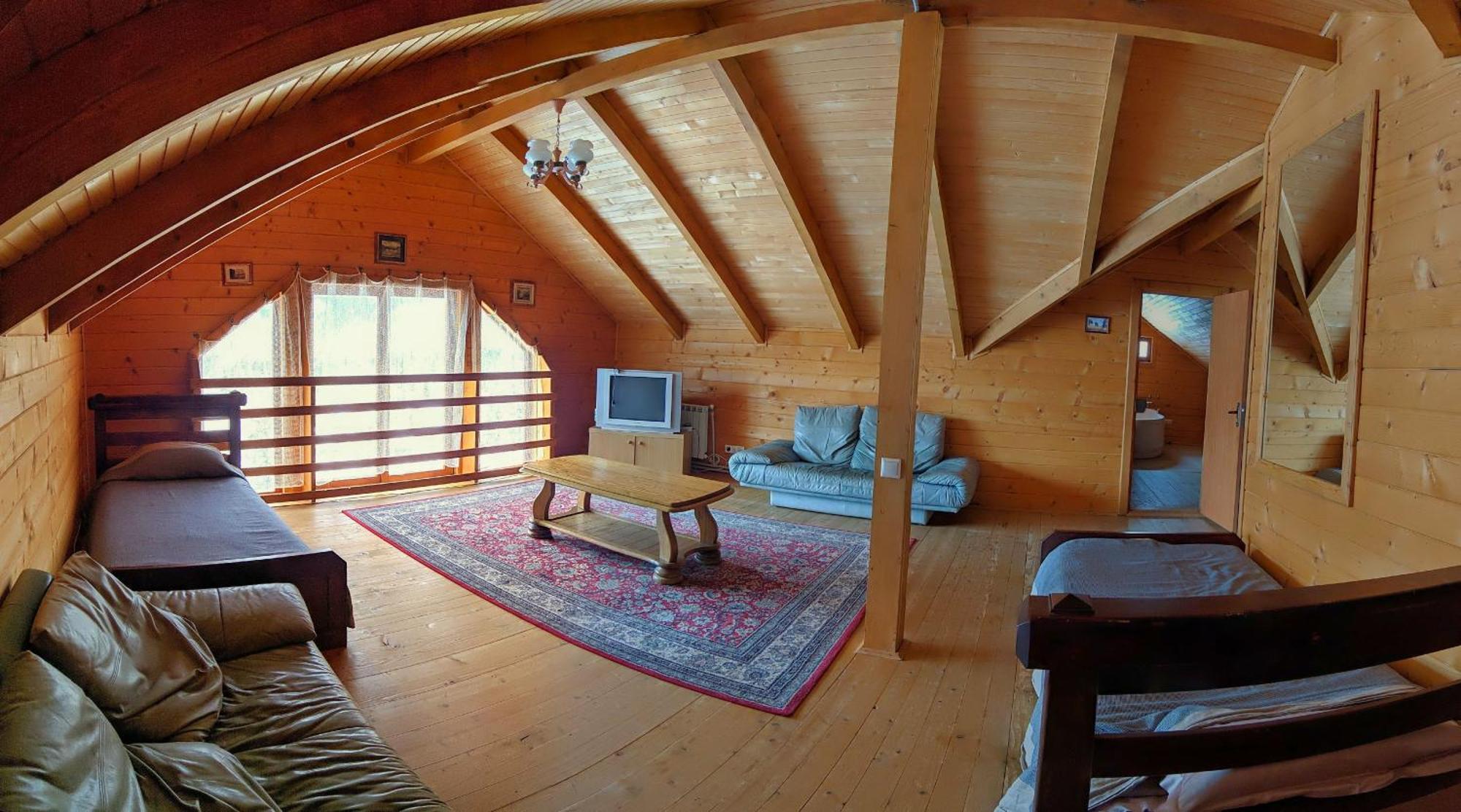 12 Months Estate Konuk evi Myslovka Oda fotoğraf