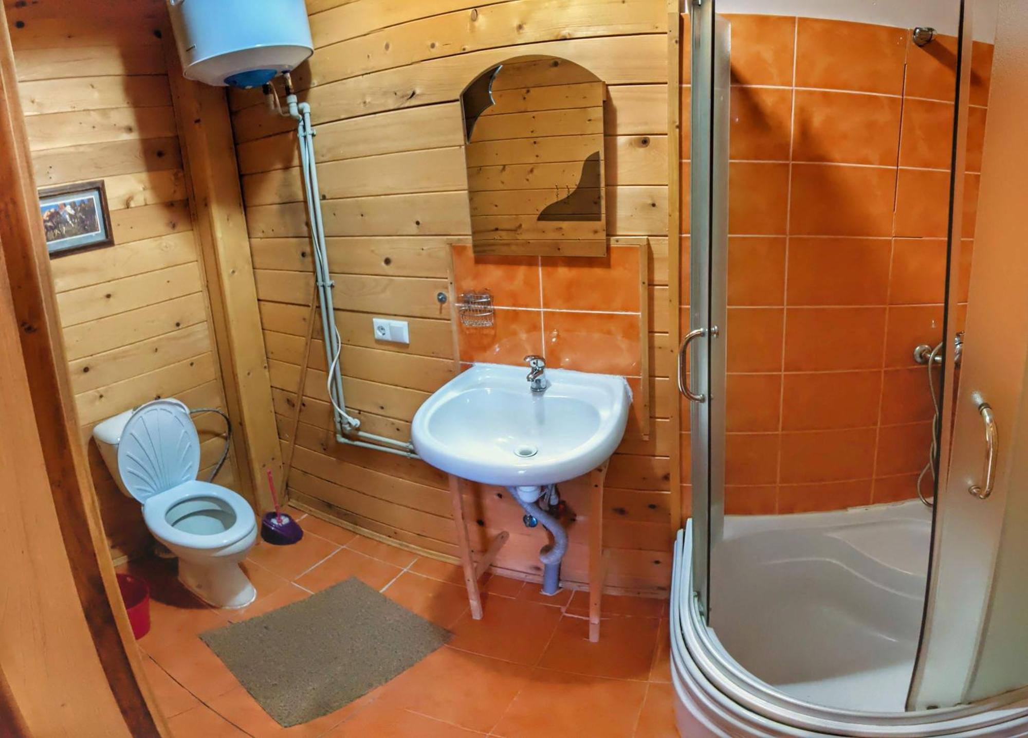12 Months Estate Konuk evi Myslovka Oda fotoğraf