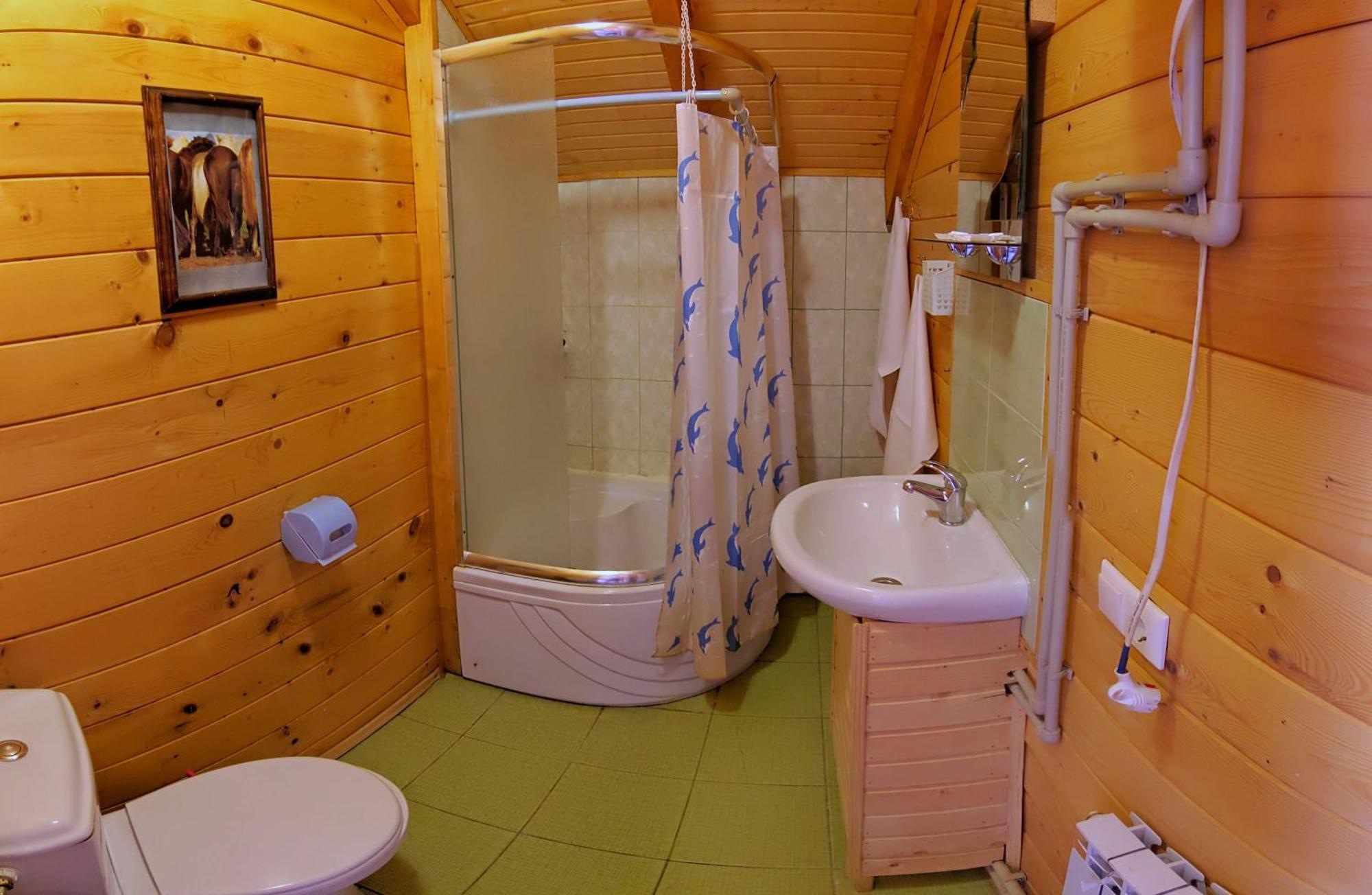 12 Months Estate Konuk evi Myslovka Oda fotoğraf