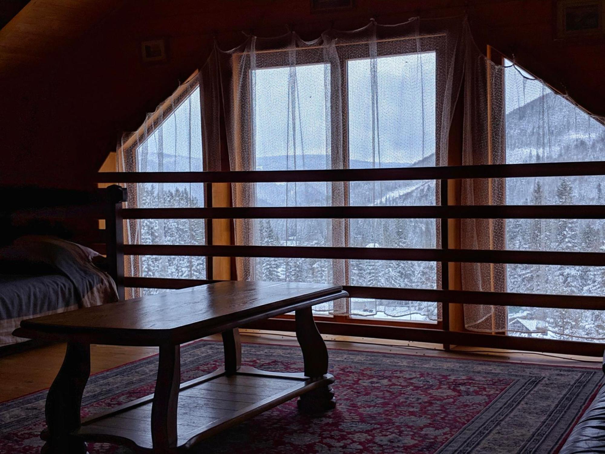 12 Months Estate Konuk evi Myslovka Oda fotoğraf
