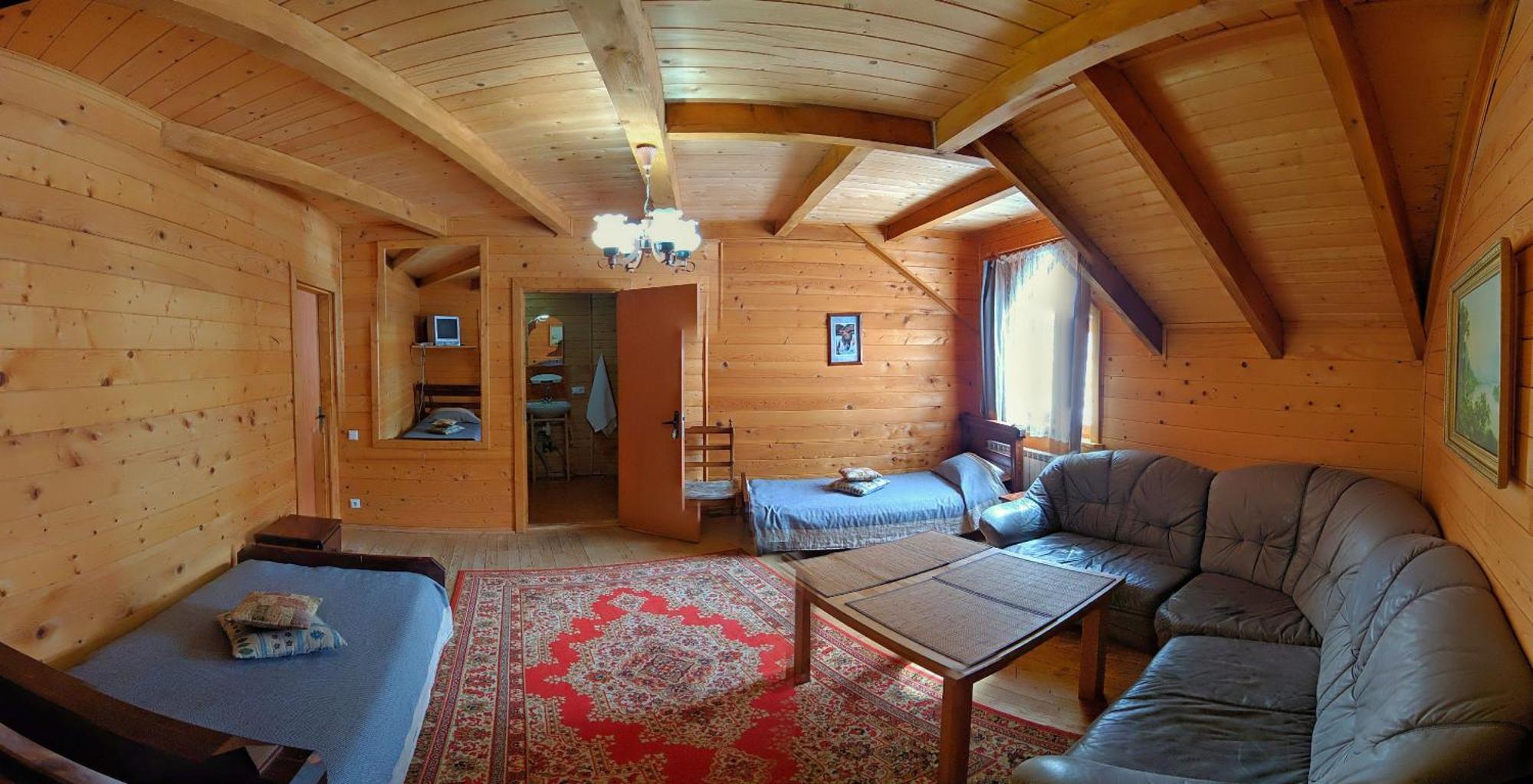 12 Months Estate Konuk evi Myslovka Oda fotoğraf