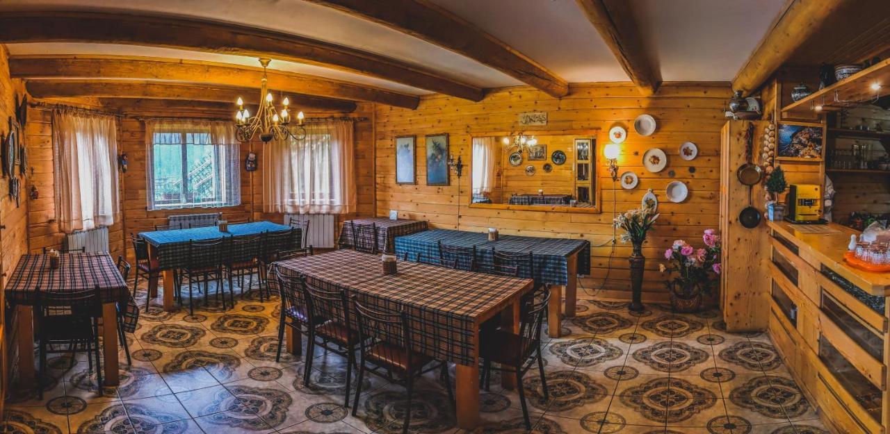 12 Months Estate Konuk evi Myslovka Dış mekan fotoğraf